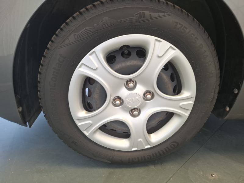 Kia Picanto - Photo 28
