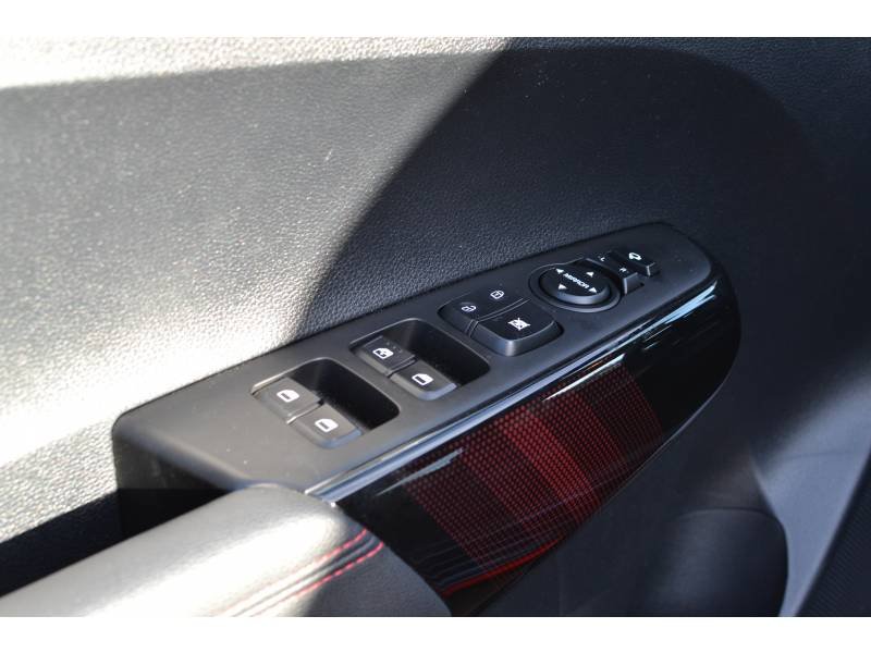 Kia Picanto - Photo 24