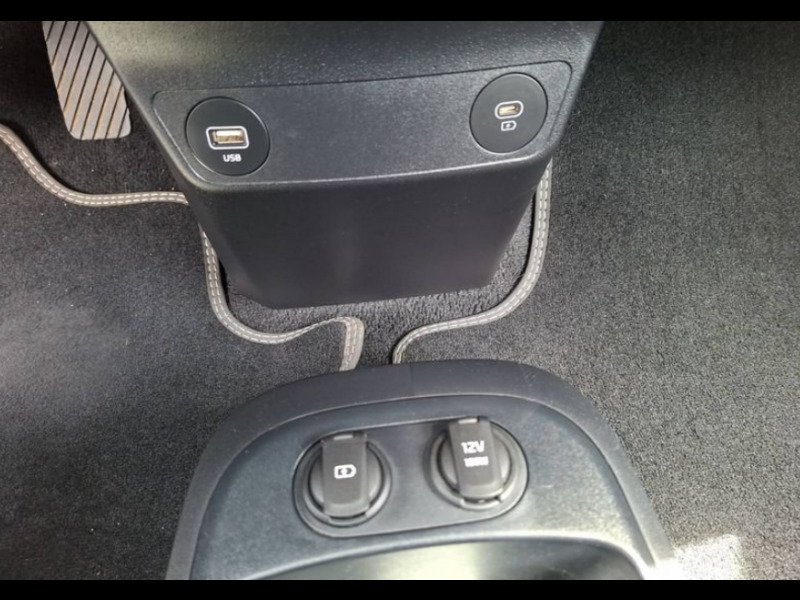 Kia EV6 - Photo 22