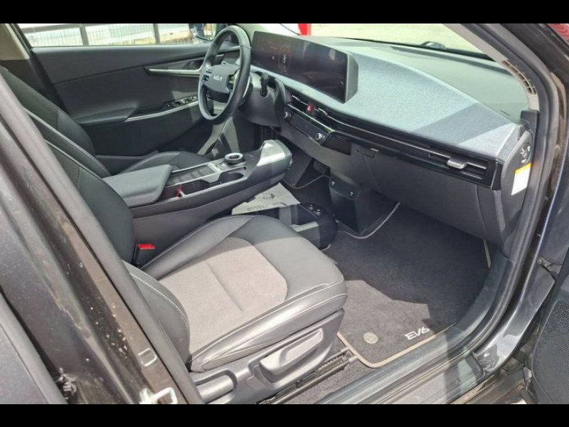Kia EV6 - Photo 34