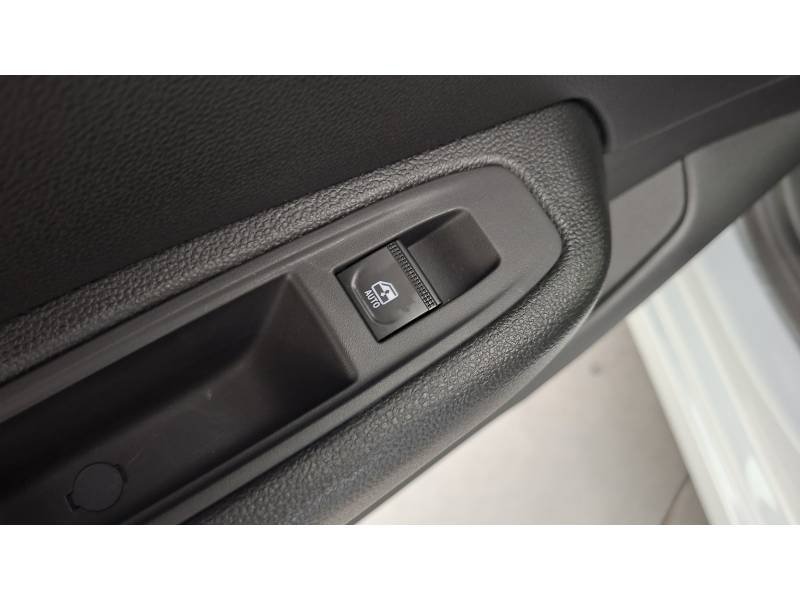 Renault Clio - Photo 32