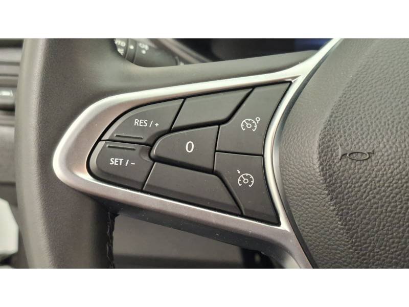 Renault Clio - Photo 24