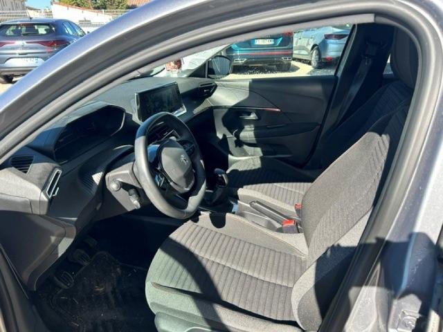 Peugeot 208 - Photo 6