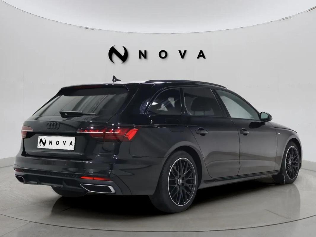 Audi A4 Avant - Photo 3