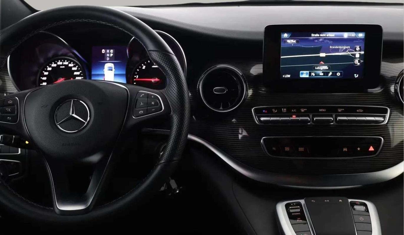 Mercedes Classe V - Photo 11