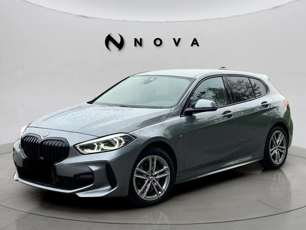 BMW 118 - Photo 1