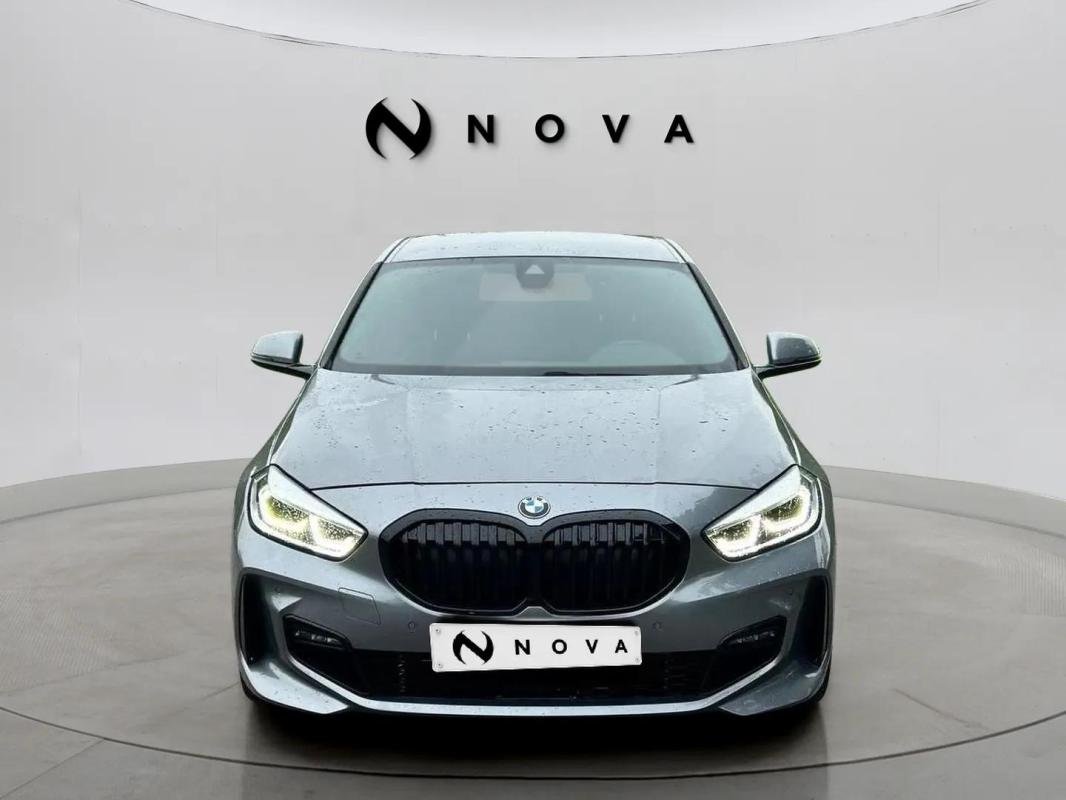 BMW 118 - Photo 8