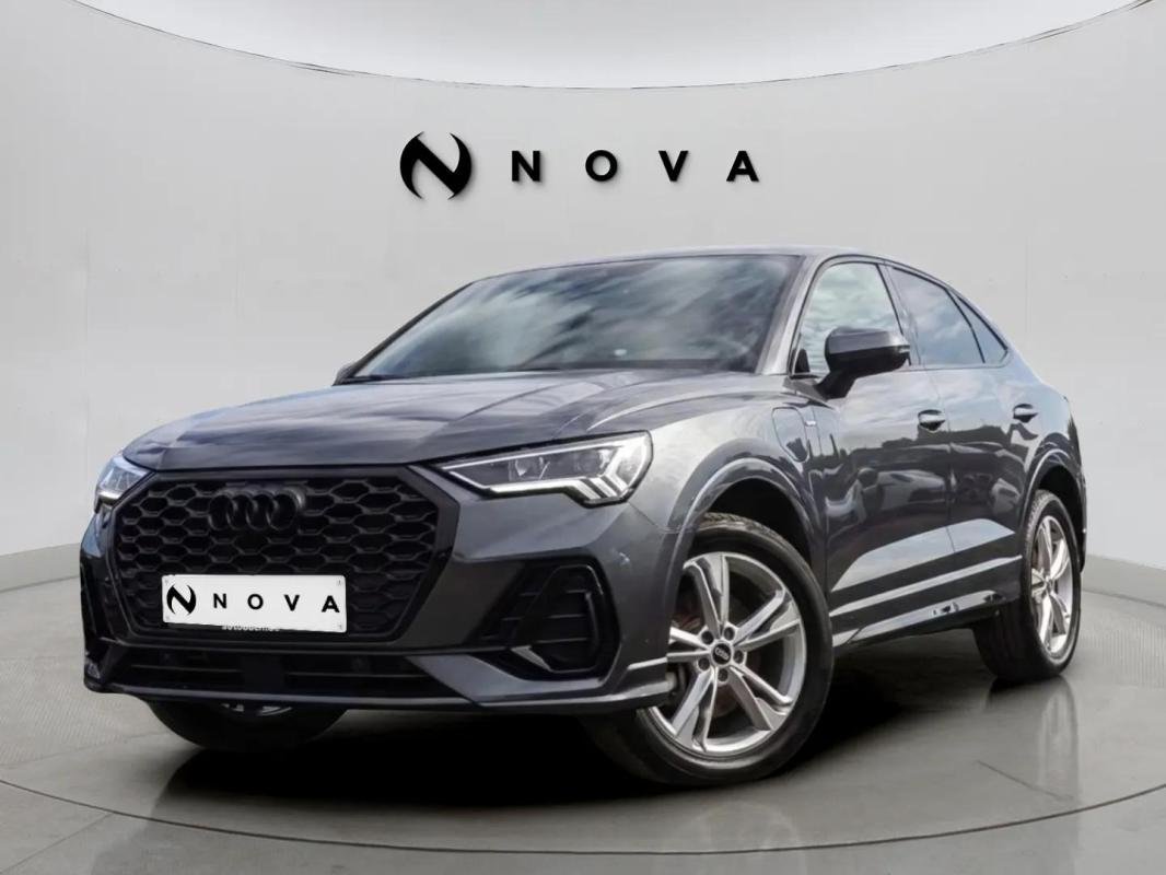 Audi Q3 - Photo 1