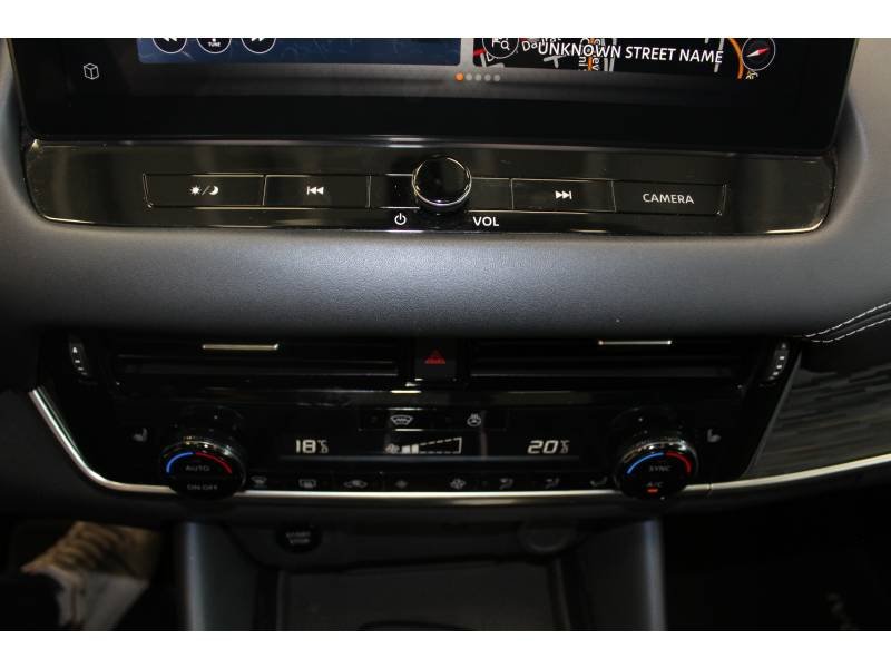 Nissan Qashqai - Photo 24