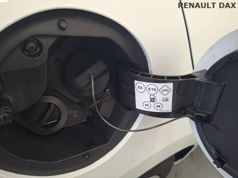 Renault Clio - Photo 24