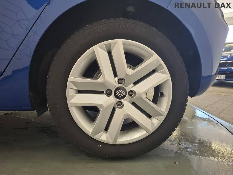Renault Clio - Photo 19