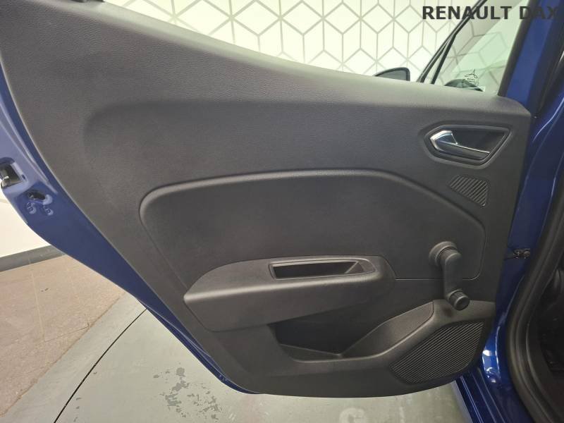 Renault Clio - Photo 23