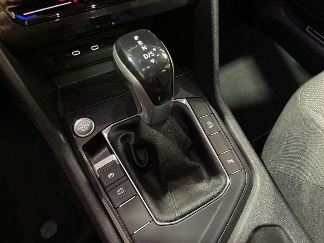 Volkswagen Tiguan - Photo 11