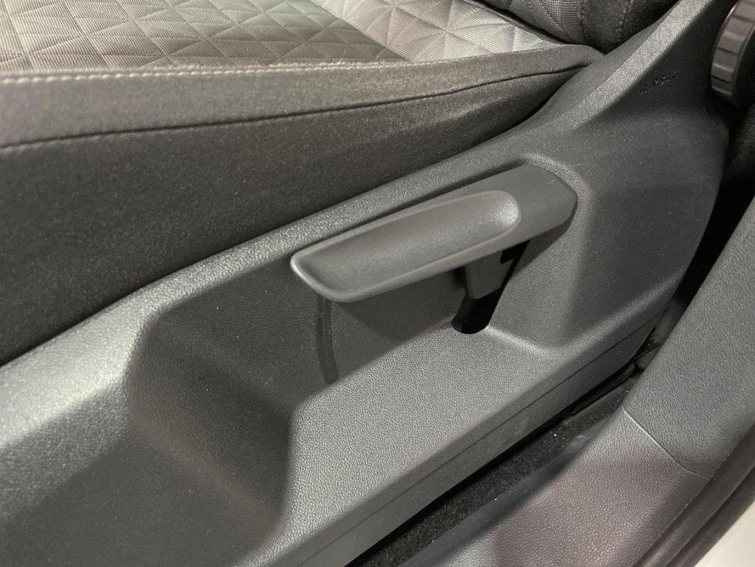 Volkswagen Tiguan - Photo 14