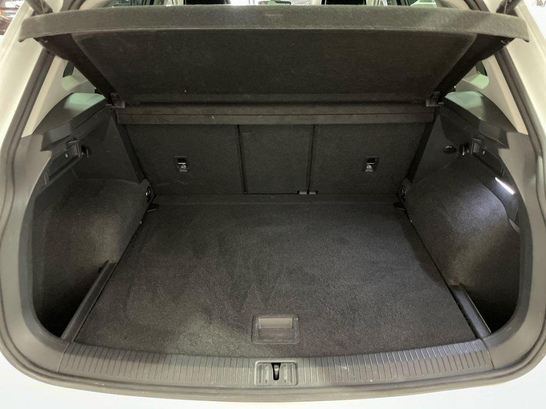 Volkswagen Tiguan - Photo 31