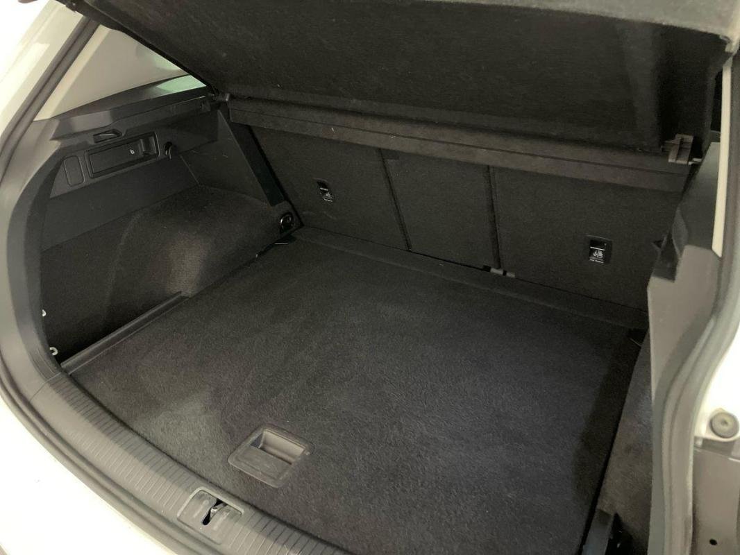 Volkswagen Tiguan - Photo 32