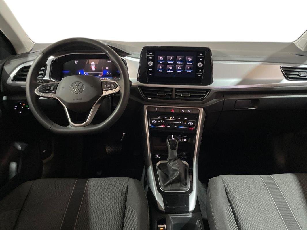 Volkswagen T-Roc - Photo 8
