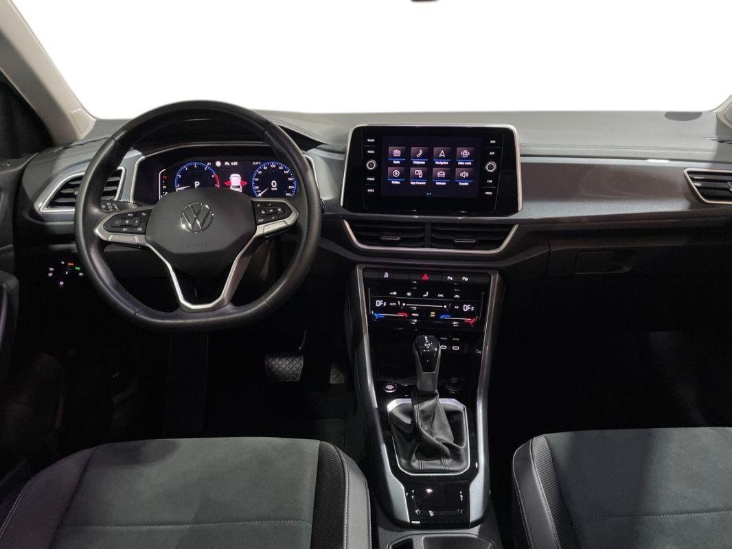 Volkswagen T-Roc - Photo 8