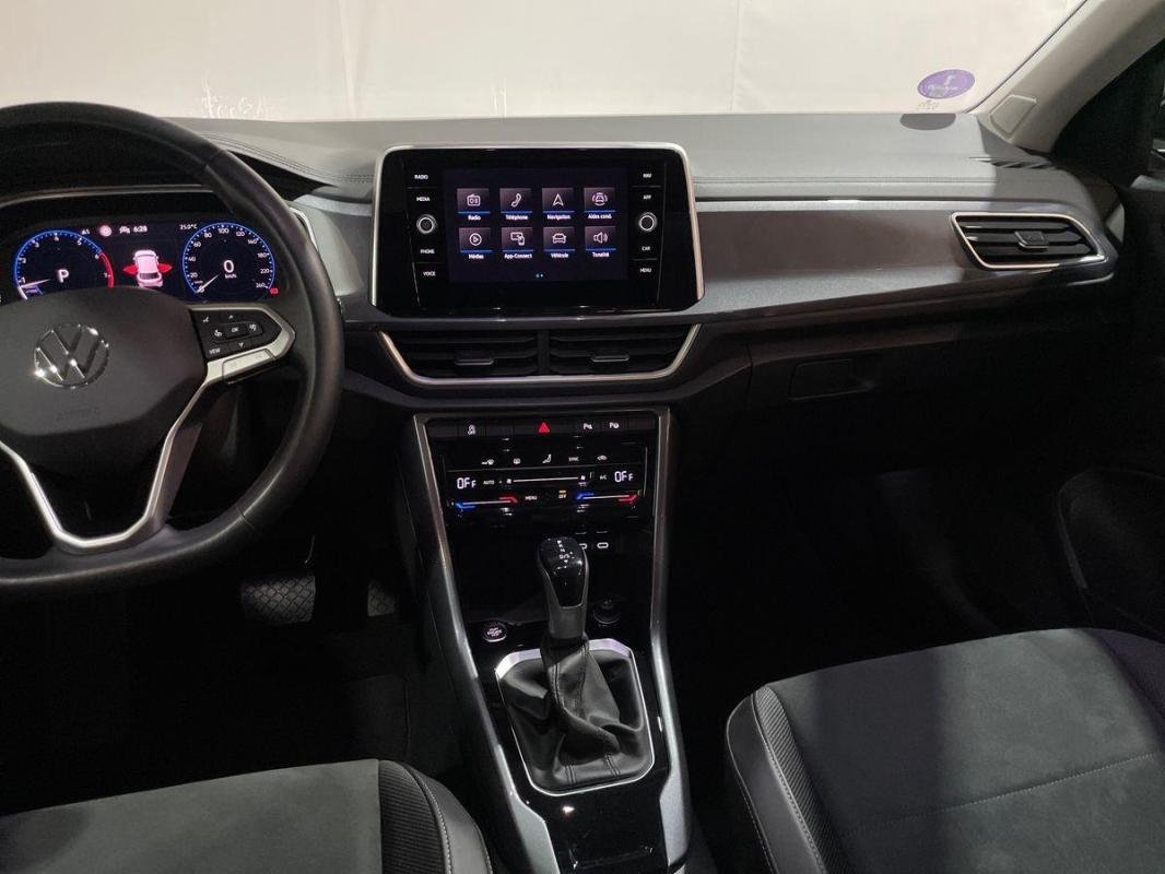 Volkswagen T-Roc - Photo 10