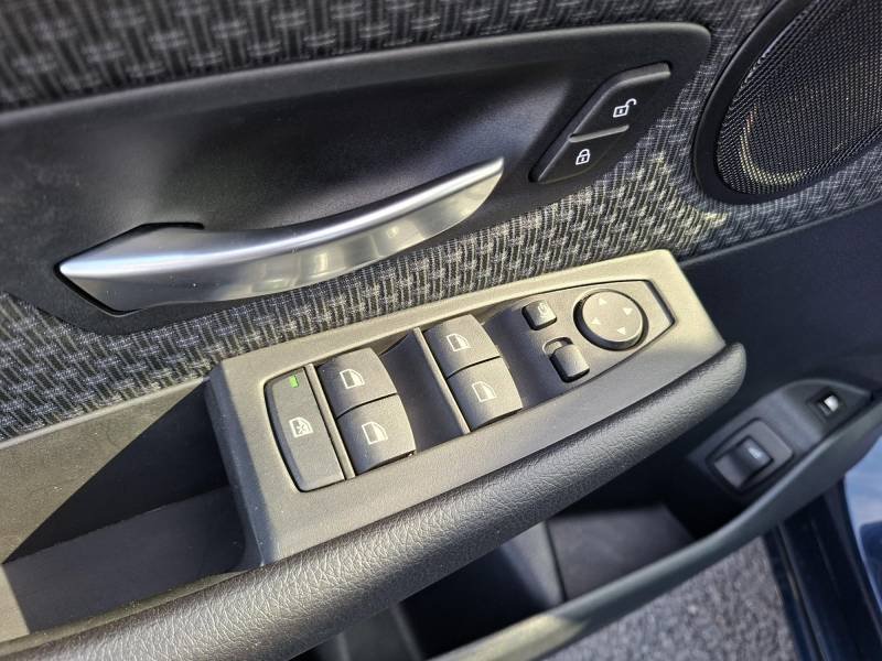 BMW Serie 2 - Photo 21