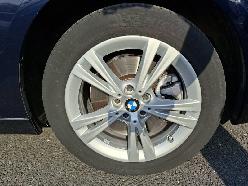 BMW Serie 2 - Photo 9