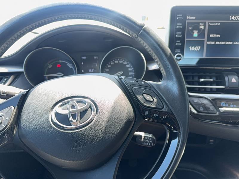 Toyota C-HR - Photo 30