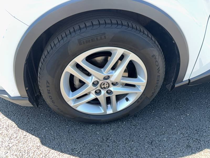 Toyota C-HR - Photo 9