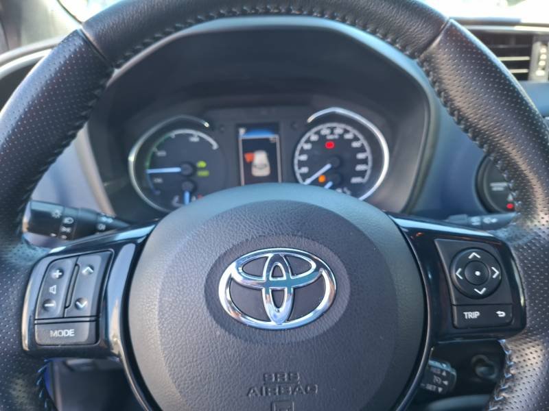 Toyota Yaris - Photo 16