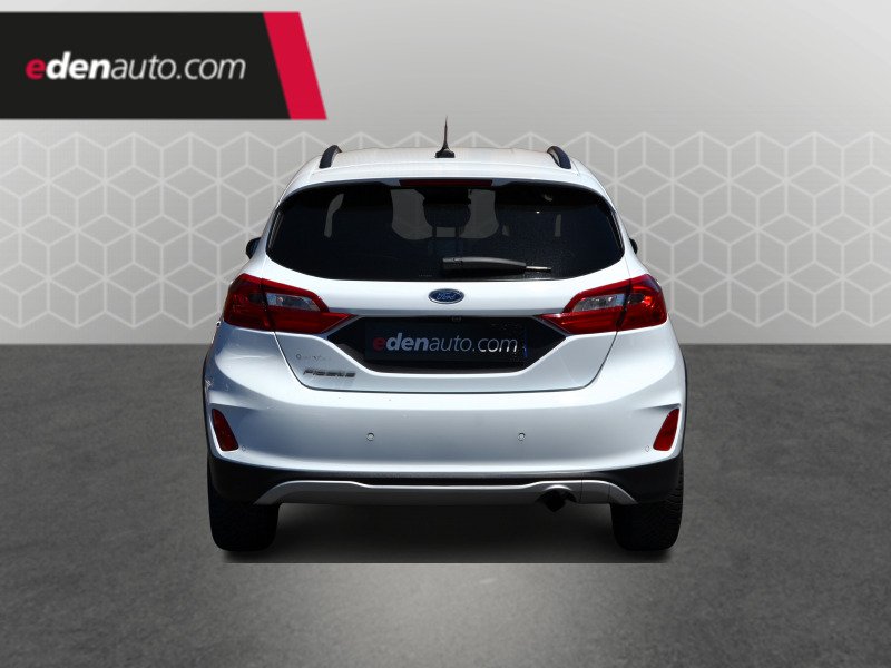 Ford Fiesta - Photo 4