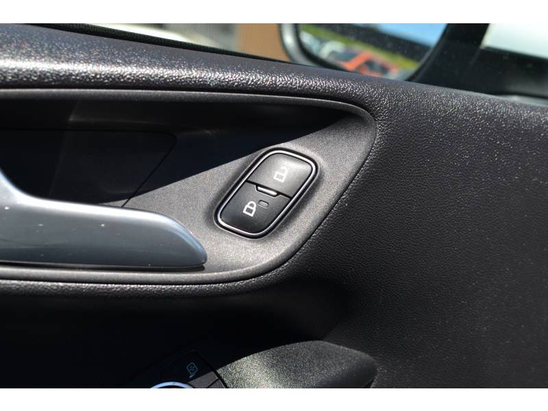 Ford Fiesta - Photo 47