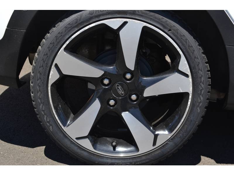 Ford Fiesta - Photo 10