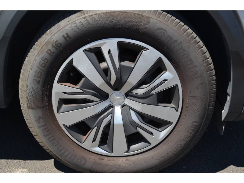 Peugeot 2008 - Photo 12