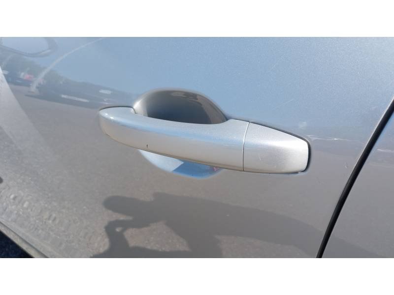 Renault Clio - Photo 37