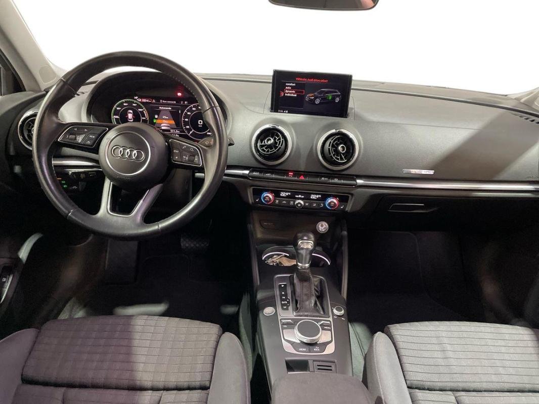 Audi A3 sportback - Photo 8