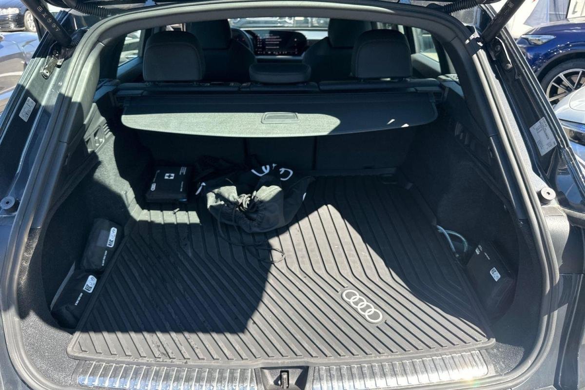 Audi Q5 - Photo 12