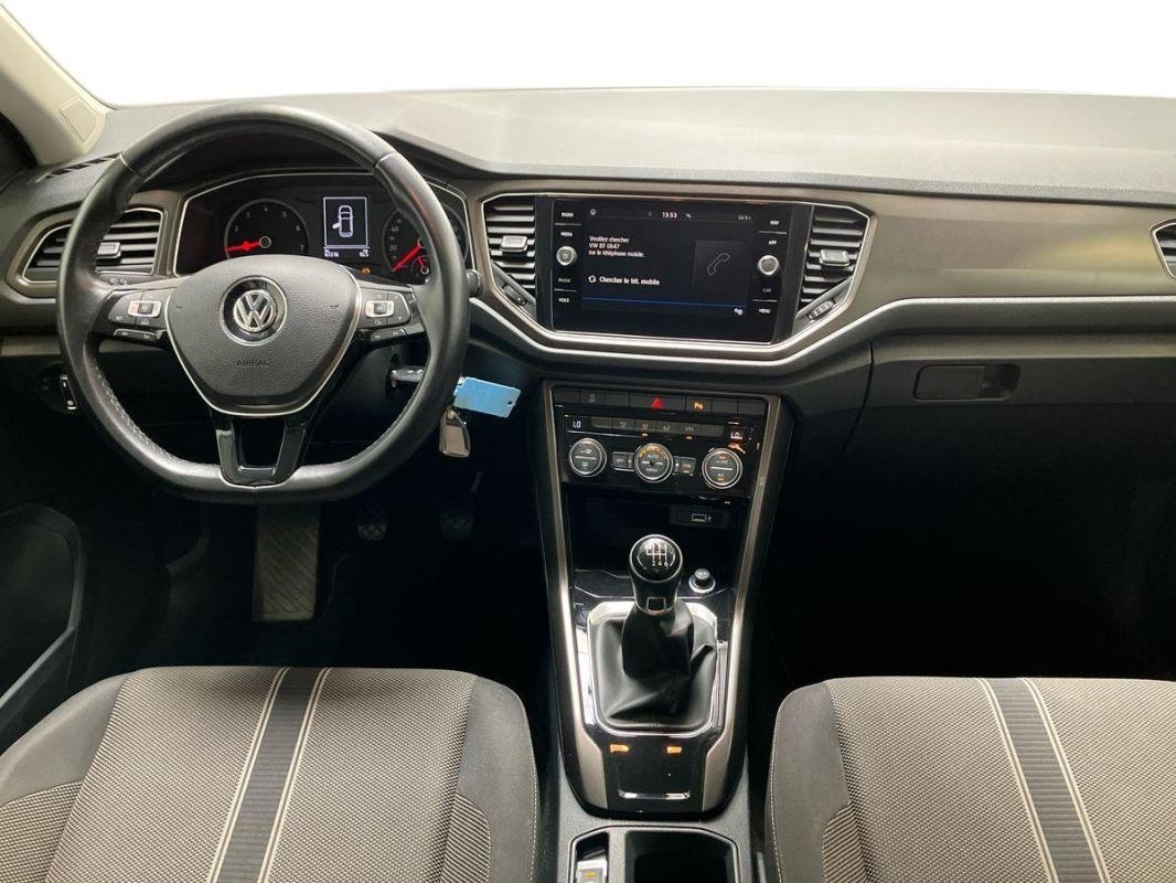 Volkswagen T-Roc - Photo 8