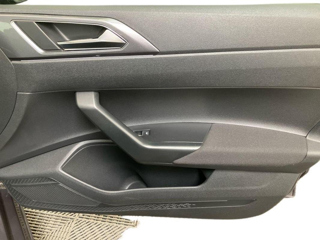 Volkswagen Polo - Photo 15