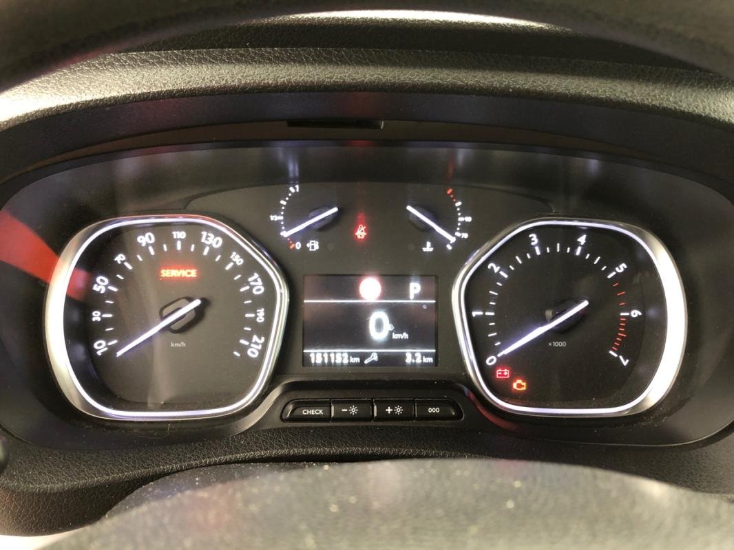 Peugeot Expert - Photo 12