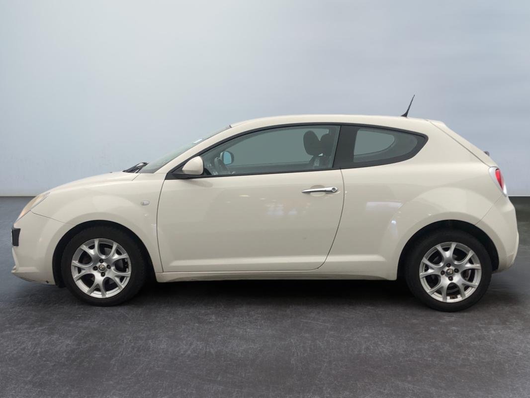 Alfa Romeo MiTo - Photo 2