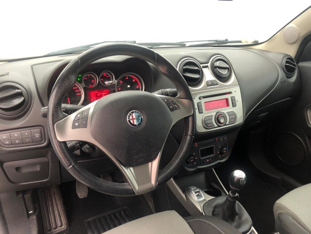 Alfa Romeo MiTo - Photo 10