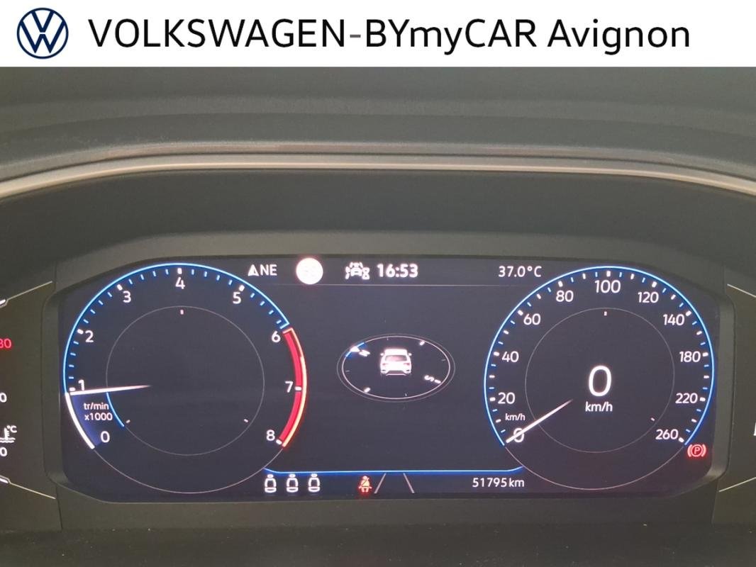 Volkswagen T-Roc - Photo 12