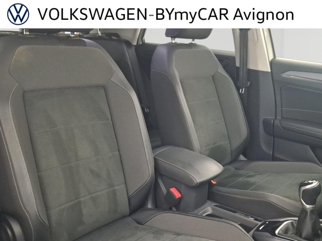 Volkswagen T-Roc - Photo 27