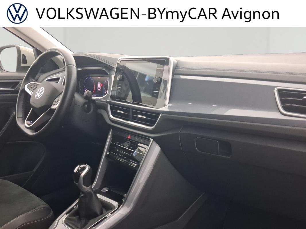 Volkswagen T-Roc - Photo 28