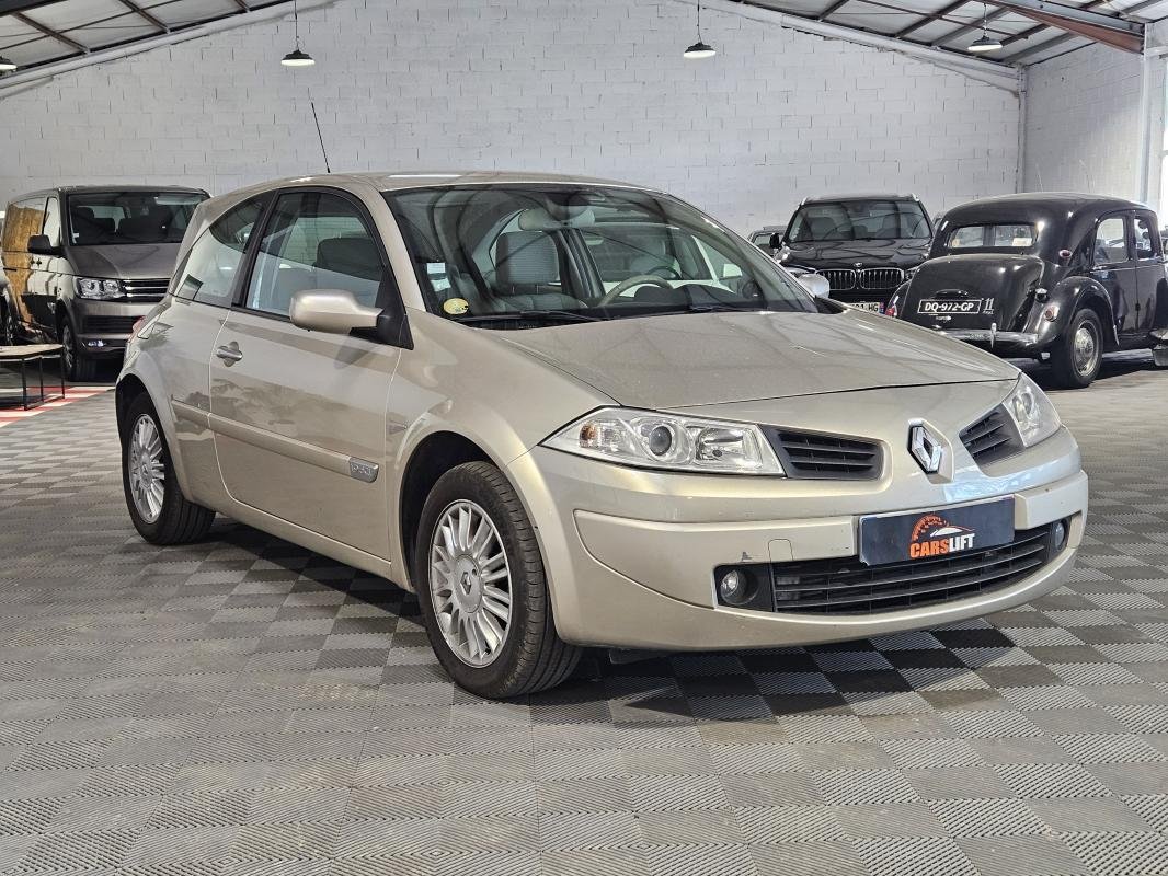 Renault Mégane Coupé - Photo 3
