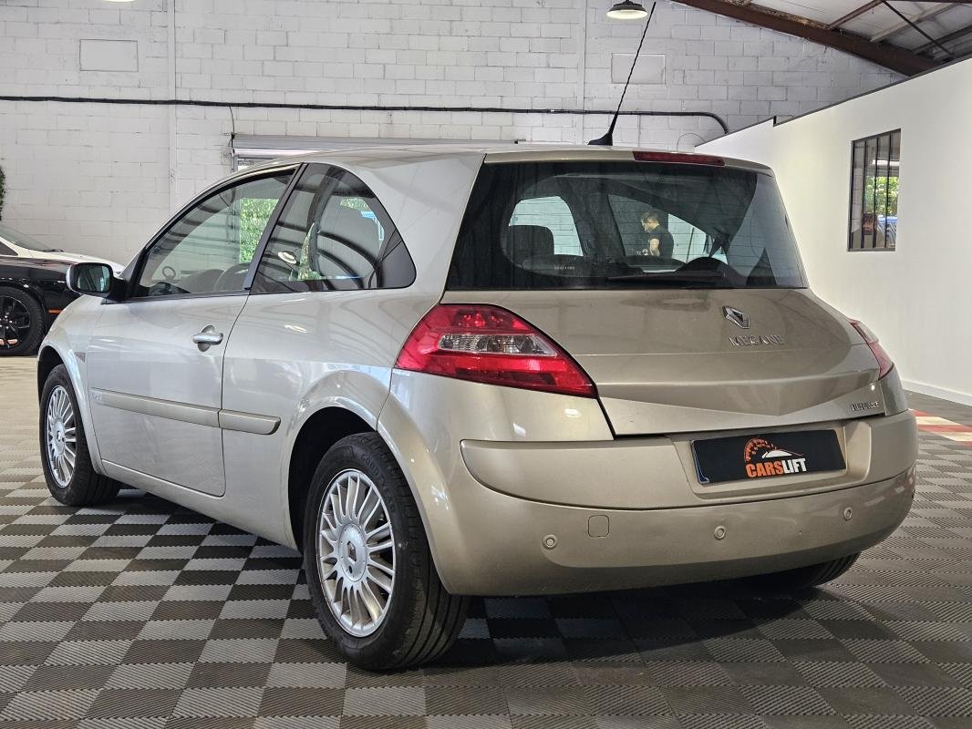 Renault Mégane Coupé - Photo 7
