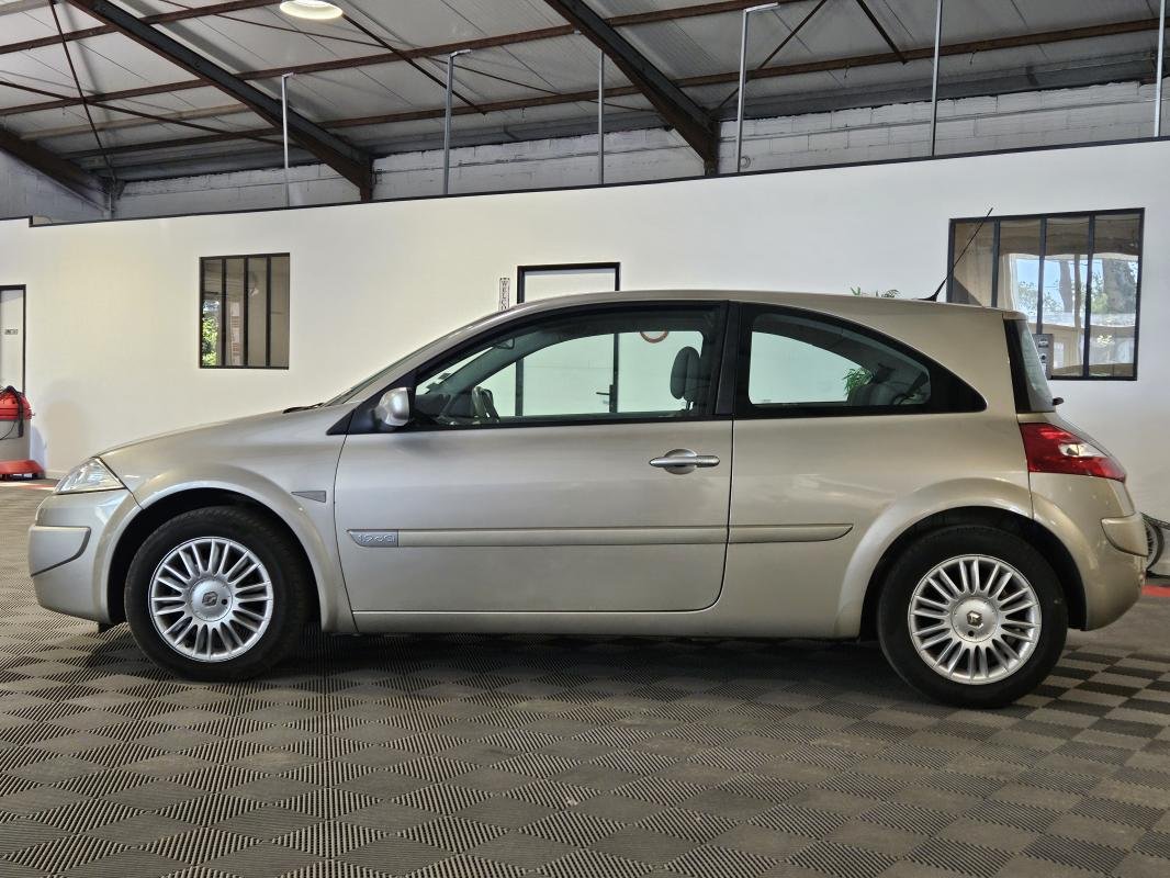 Renault Mégane Coupé - Photo 8