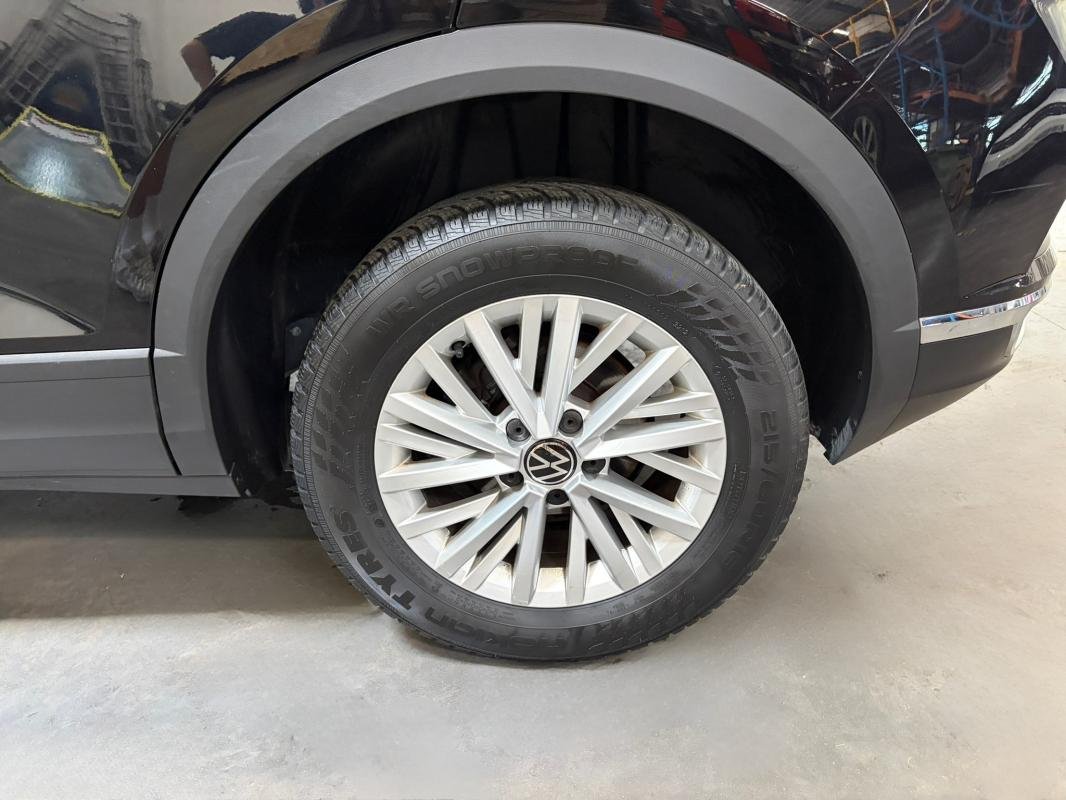 Volkswagen T-Roc - Photo 11