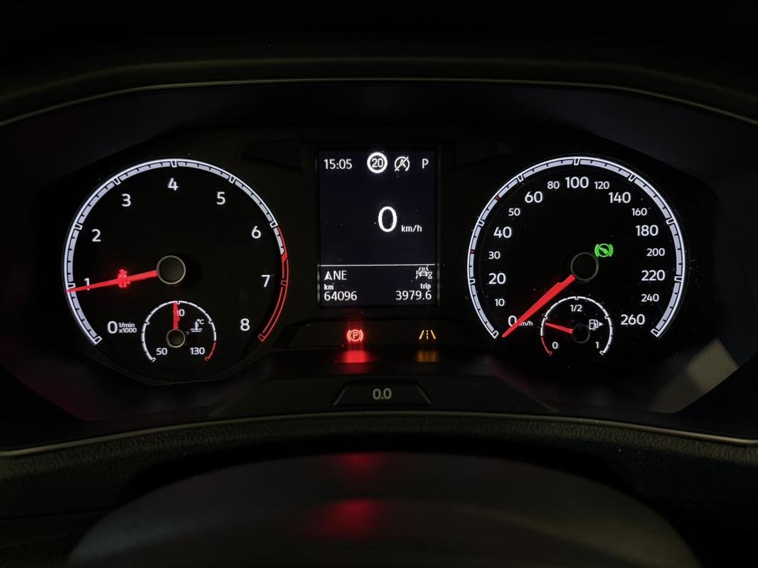 Volkswagen T-Roc - Photo 15