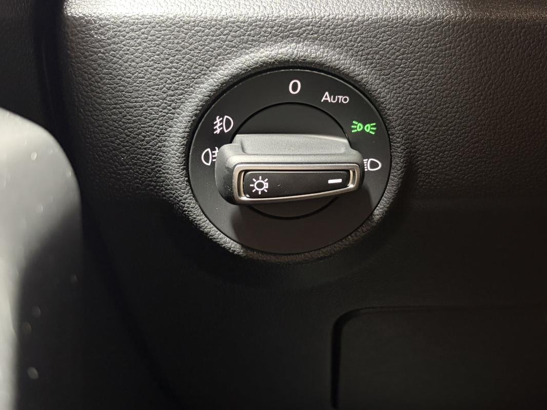 Volkswagen T-Roc - Photo 16