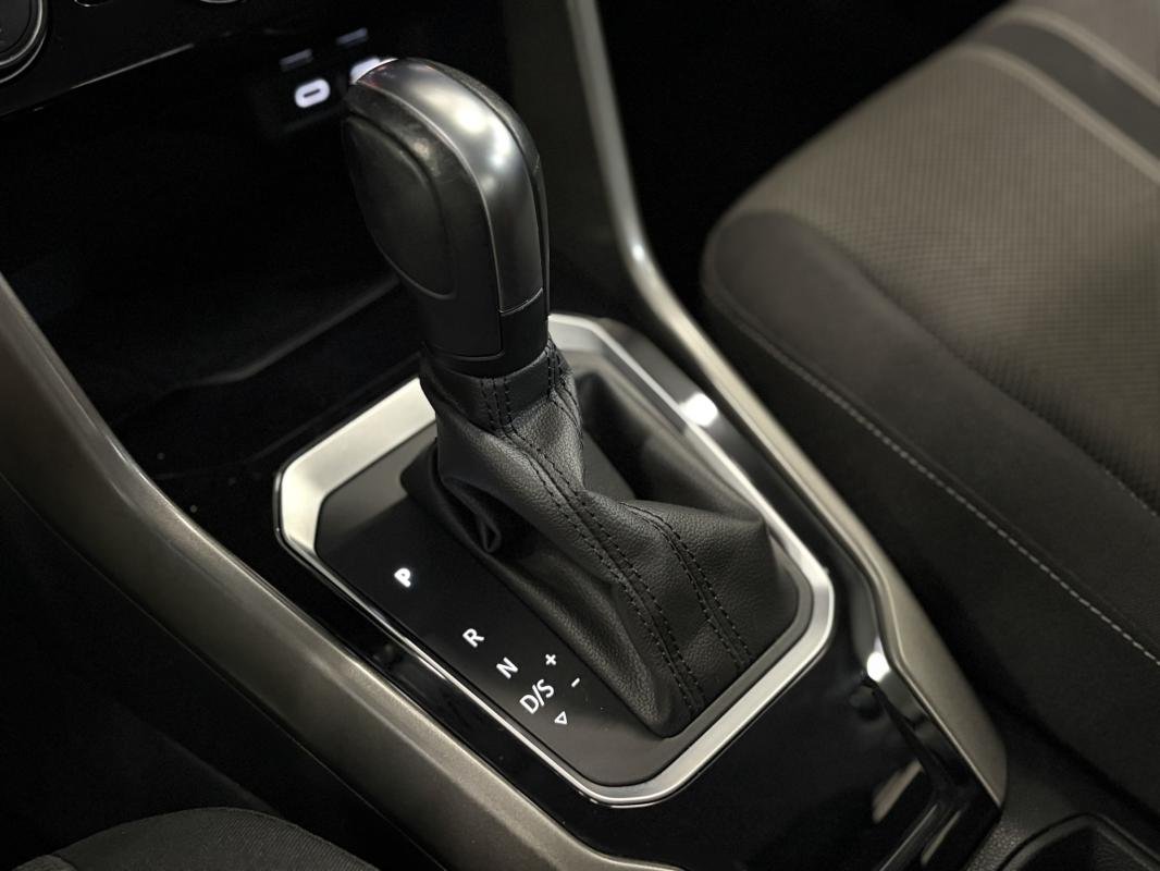 Volkswagen T-Roc - Photo 26